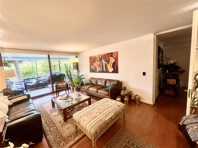 Departamento en venta de 3 dorm. en Lo Barnechea