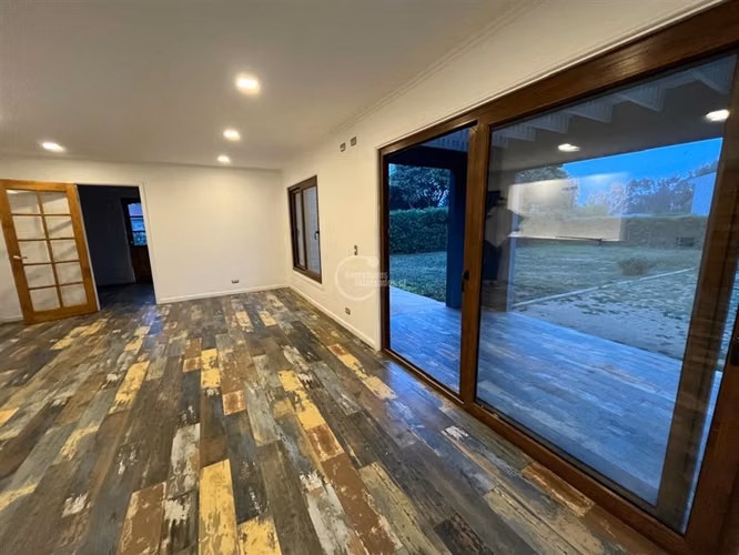 Casa en venta de 4 dorm. en Santo Domingo