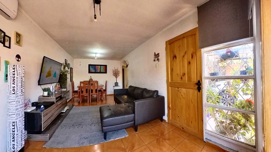 Casa con ampliación regularizado.  (167683)