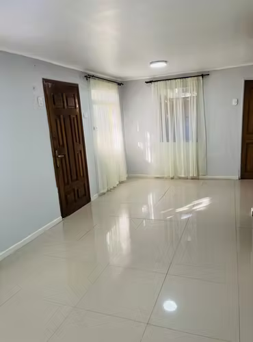 Vendo Bonita y Amplia Casa Esquina (Conchalí)