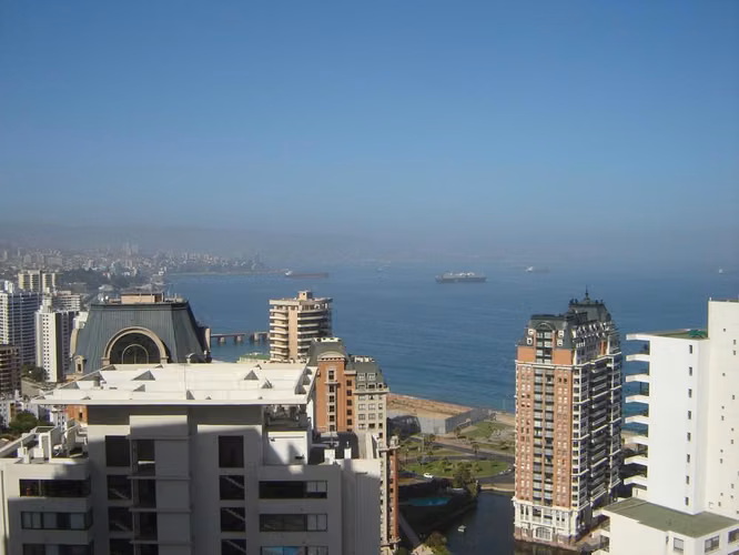 OPORTUNIDAD! Dpto. con vista al mar, 2E y 2B (167074)