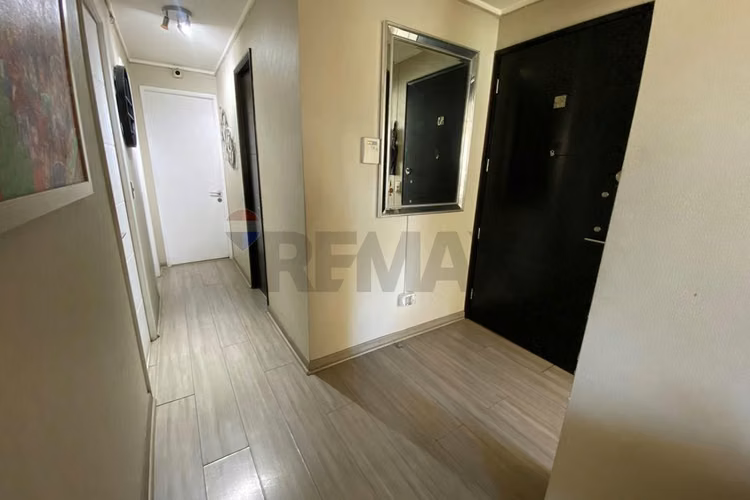 Dpto con 3 amplios dormitorios, en 1er piso