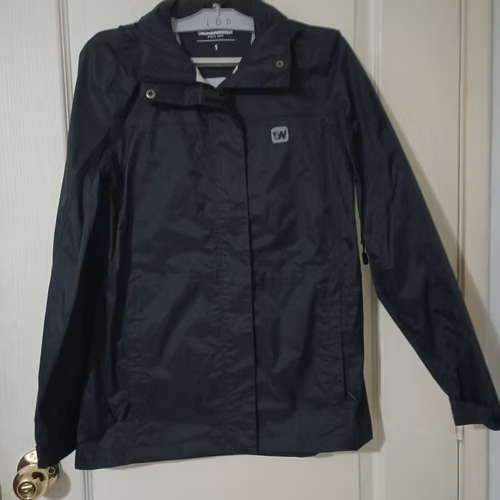 PARKAS Y CHAQUETAS  MUJER