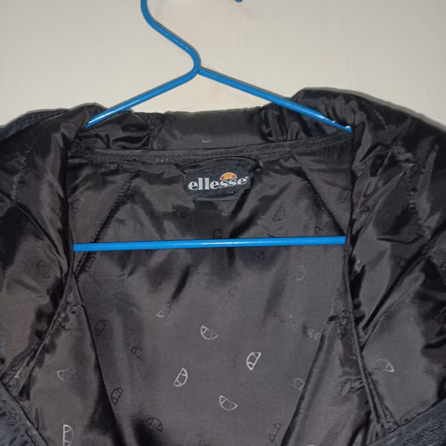 PARKAS Y CHAQUETAS  MUJER
