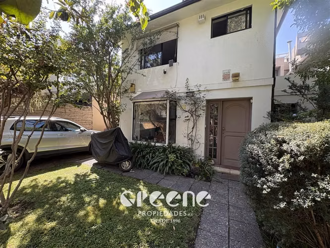 Casa en venta de 4 dorm. en Providencia - Imagen 2