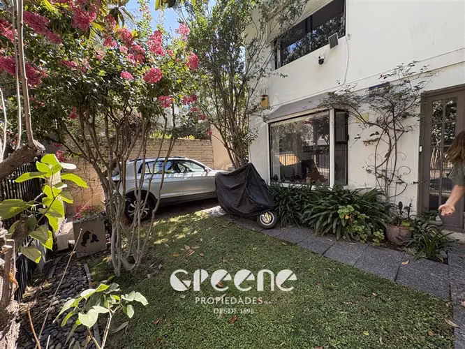 Casa en venta de 4 dorm. en Providencia