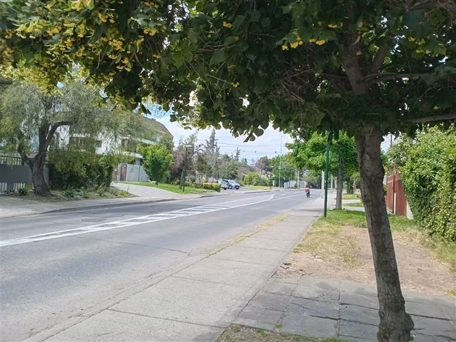Casa en venta de 3 dorm. en Vitacura