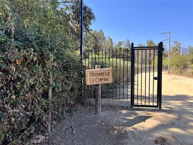 Parcela en venta en CONDOMINIO MIRADORES DE LA CAMPANA Olmué