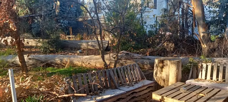 Sitio en venta en La Reina