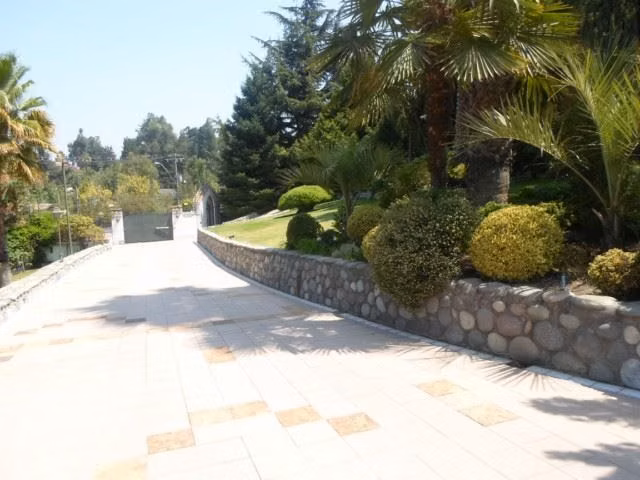 Casa en venta en Vitacura - Imagen 3