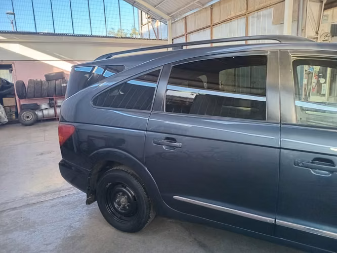 Ssangyong Stavic