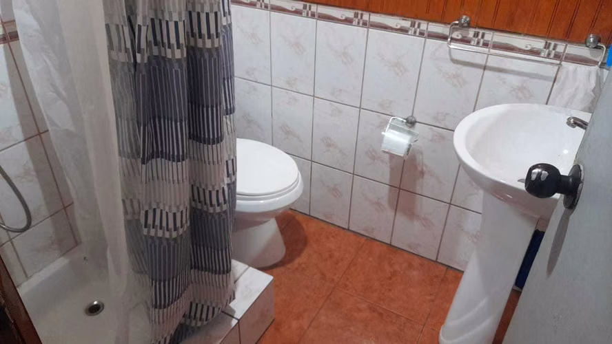 Casa Amplia con Excelente Conectividad (167744)