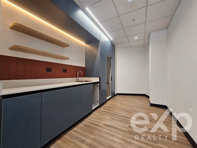 Oficina en arriendo habilitada y amoblada en Providencia - Imagen 9