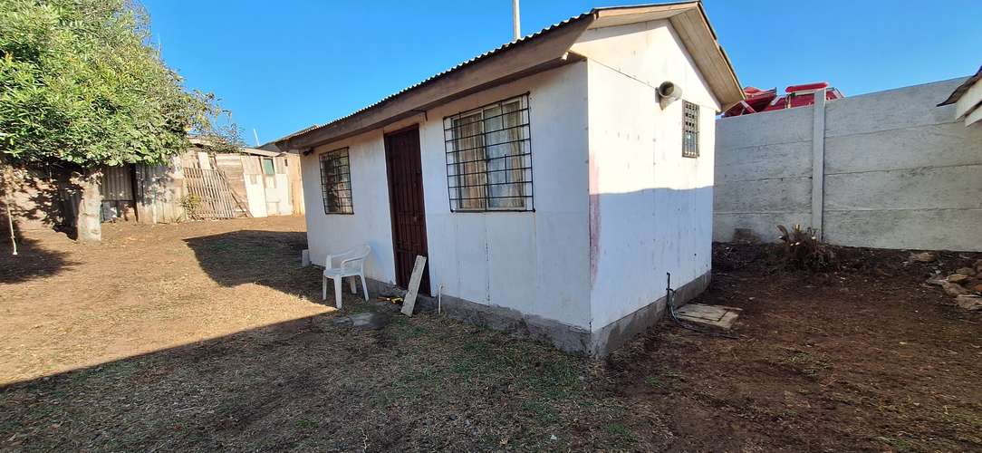 Quintero , casa solida 36M2 , 400 Terreno excelente ubicación , pasos del hospital