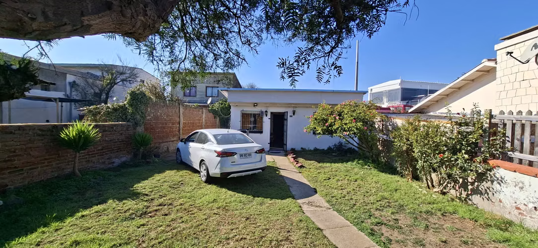Quintero , casa solida 36M2 , 400 Terreno excelente ubicación , pasos del hospital
