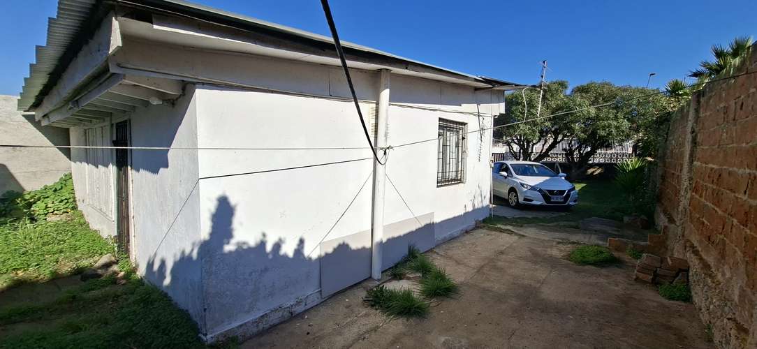 Quintero , casa solida 36M2 , 400 Terreno excelente ubicación , pasos del hospital