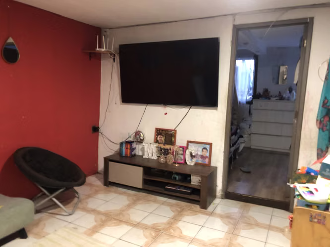 Se vende casa esquina -  Excelente propiedad y ubicación