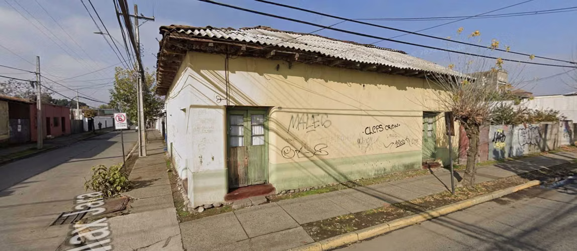 Oportunidad terreno centro de Linarares (167440)