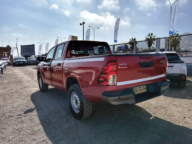 TOYOTA HILUX 2021