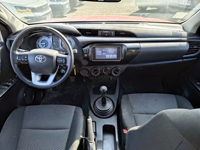 TOYOTA HILUX 2021