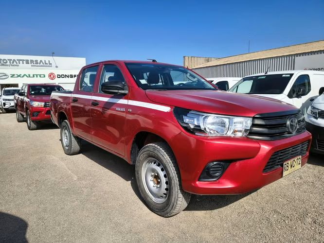 TOYOTA HILUX 2021
