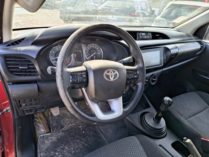 TOYOTA HILUX 2021