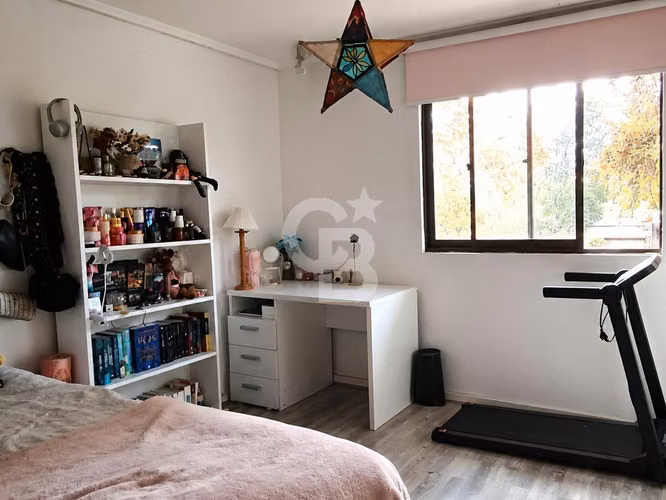 Luminosa Casa en venta en condominio - Huechuraba.CBG