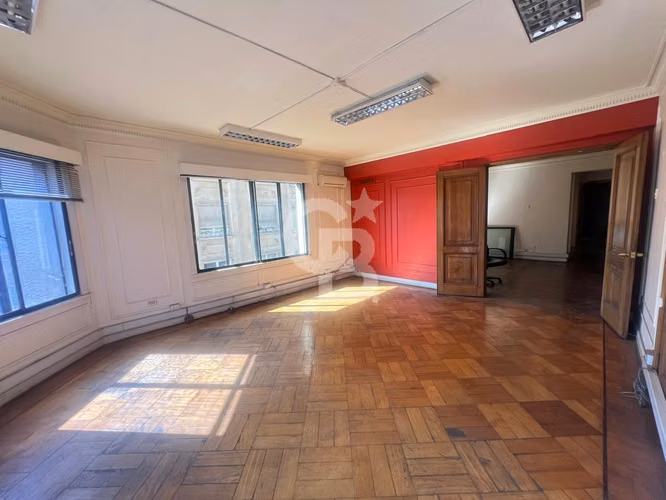 Edificio Corporativo con Uso Mixto/Providencia.CBG