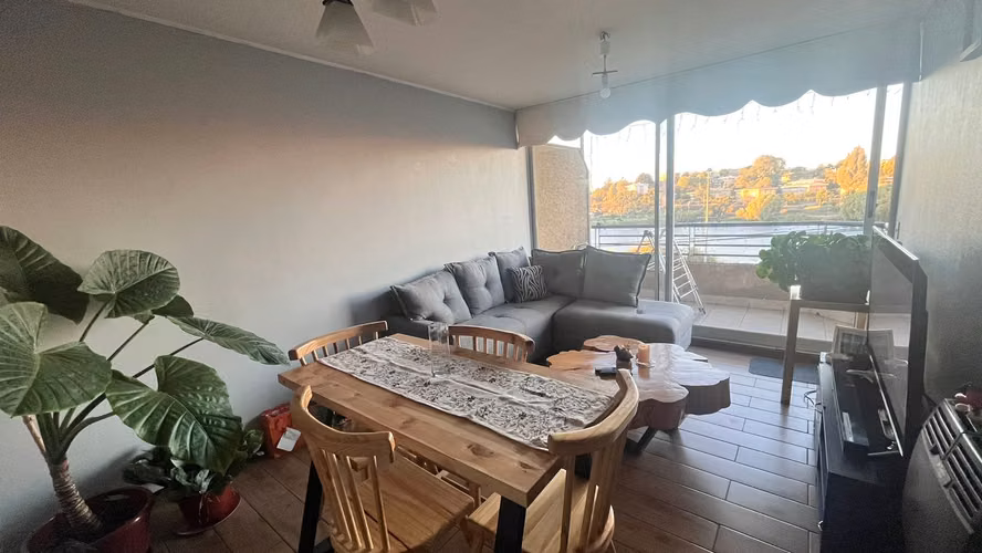 ¿Tu nuevo hogar con vista a la laguna? Descubre este depto en Concepción
