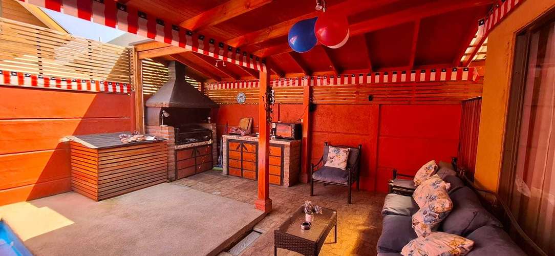 Casa con piscina en barrio tranquilo (167468) - Imagen 7