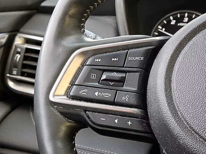 SUBARU OUTBACK 2024