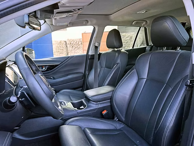 SUBARU OUTBACK 2024