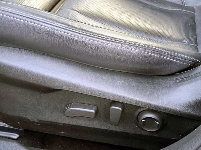 SUBARU OUTBACK 2024
