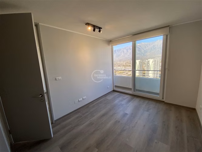 Nuevo1 dorm. 1 baño. Estac. Bod. en La Florida