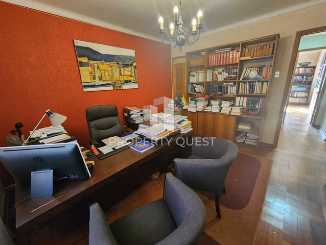 VENTA AMPLIA OFICINA 5 PRIVADOS SECTOR TRIBUNALES