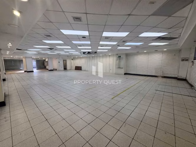 VENTA AMPLIO LOCAL COMERCIAL CONCEPCION - Imagen 12