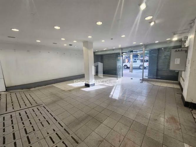 VENTA AMPLIO LOCAL COMERCIAL CONCEPCION - Imagen 4