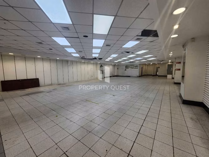 VENTA AMPLIO LOCAL COMERCIAL CONCEPCION - Imagen 3