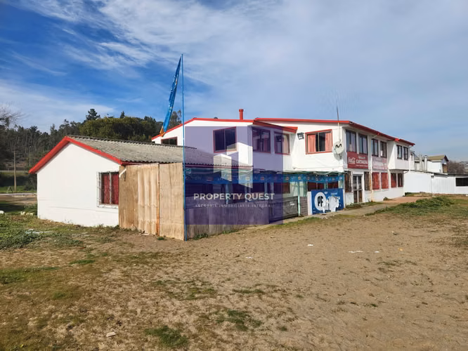 VENTA AMPLIO RESTAURANTE PLAYA BLANCA CORONEL