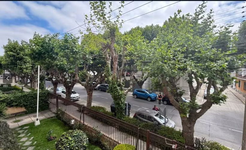 4 Norte, 3 dorm, 3 baños, 2 estacionamientos (122710)