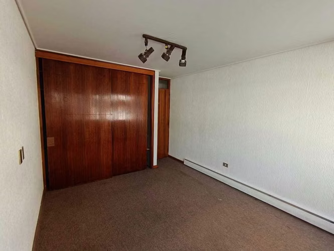 4 Norte, 3 dorm, 3 baños, 2 estacionamientos (122710)