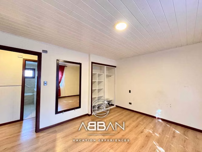 Moderna Casa Familiar con Amplios Espacios (167790) - Imagen 12