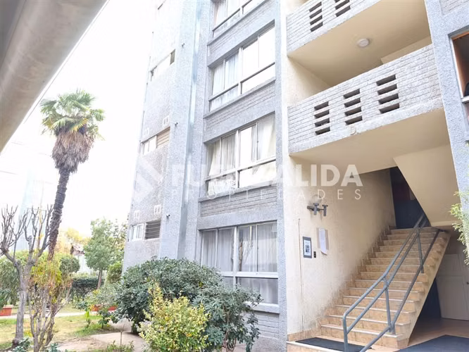CONDOMINIO AMIGABLE Departamento venta 2 dorm. Santiago