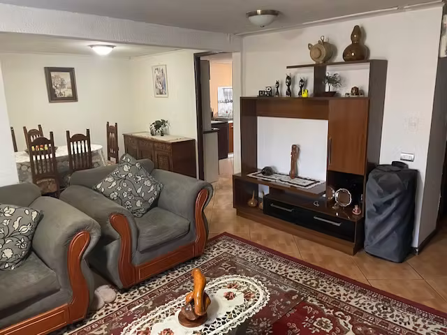 VENDE HERMOSA CASA TALCA