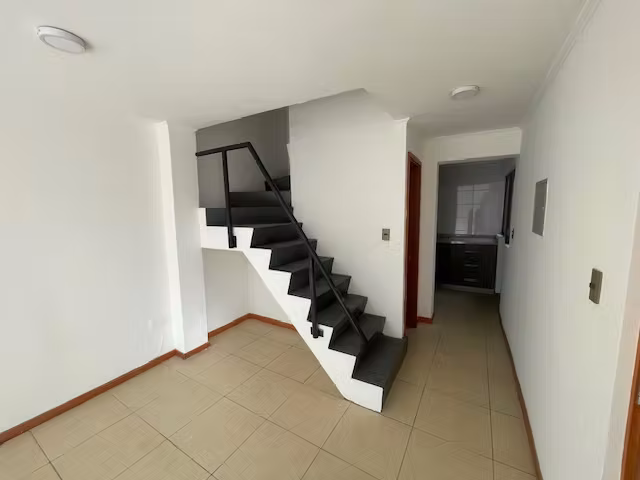 VENDE CASA CENTRAL TALCA
