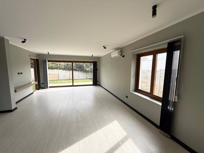 CASA Casa en VENTA o ARRIENDO Condominio Mirador de Nogales, Machalí