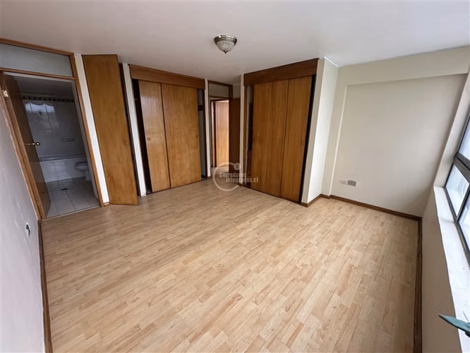 Departamento 2 dormitorios en Viña del Mar con linda vista