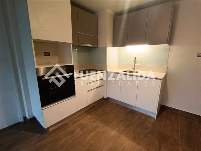 Departamento en arriendo de 2 dorm. en Macul