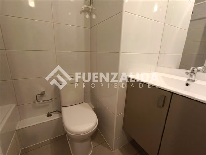 Departamento en arriendo de 2 dorm. en Macul