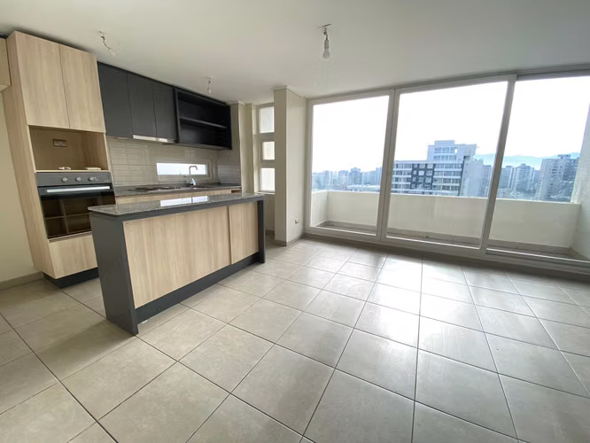 Tu nuevo hogar en La Cisterna: Cómodo departamento 3D/2B a minutos del metro - Imagen 2